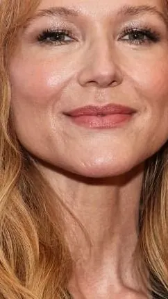 Senki sem hinné, hogy 50 fölött jár már a szexi énekesnő – pikáns képek és zebramintás bikini