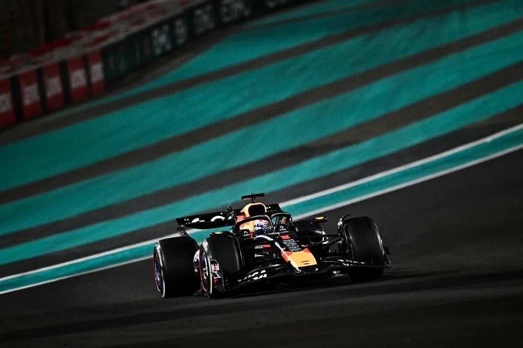 Red Bull Racing's Dutch driver Max Verstappen competes during the Abu Dhabi Formula One Grand Prix at the Yas Marina Circuit in Abu Dhabi on December 7, 2025. (Photo by Giuseppe CACACE / AFP)