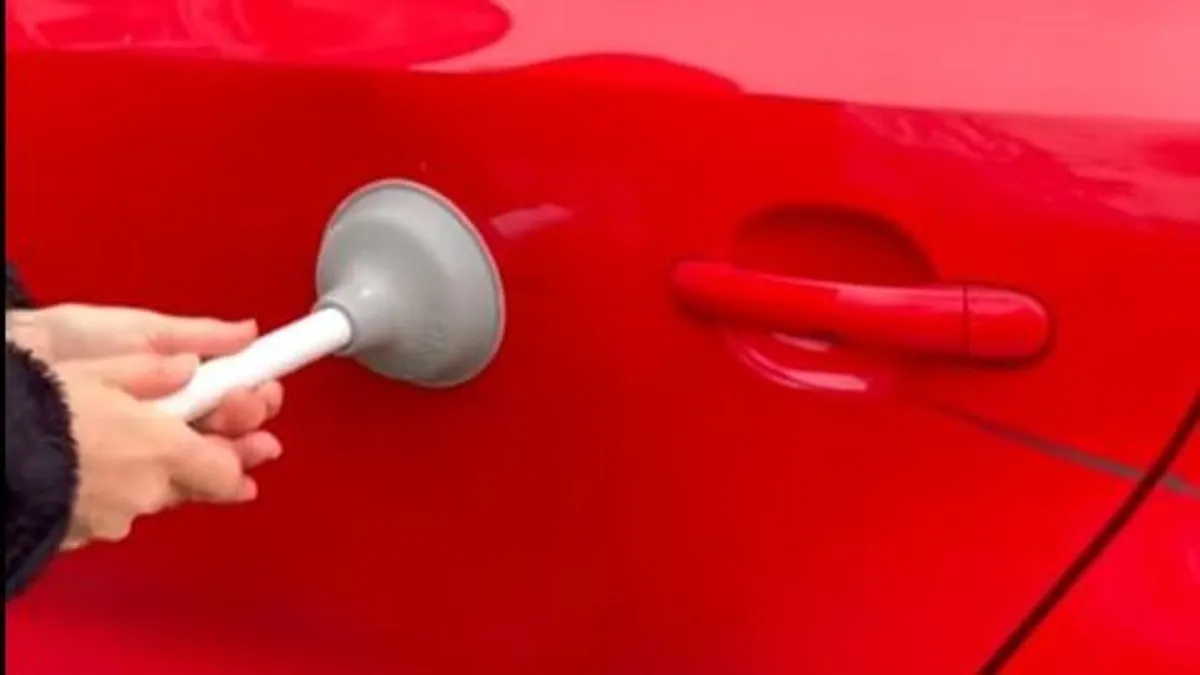 Autójavítás, bántóan egyszerű megoldással