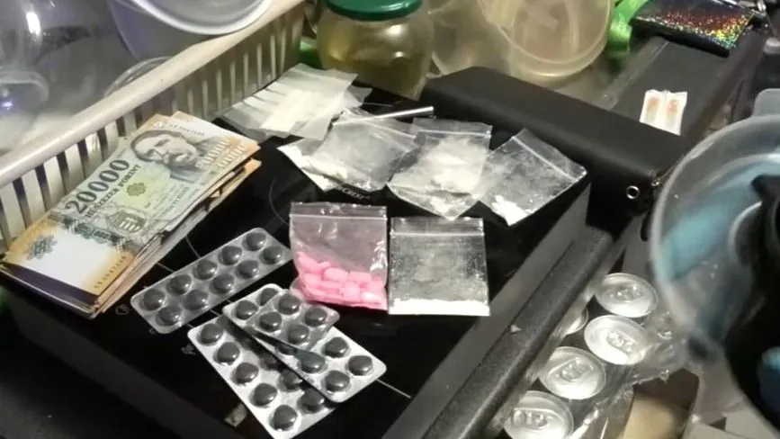 Nagyüzemben ment a drogbiznisz a családi vállalkozásban