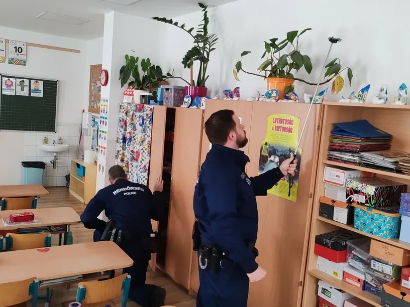 Azóta is tart a 2025-ös bombariadó nyomozása