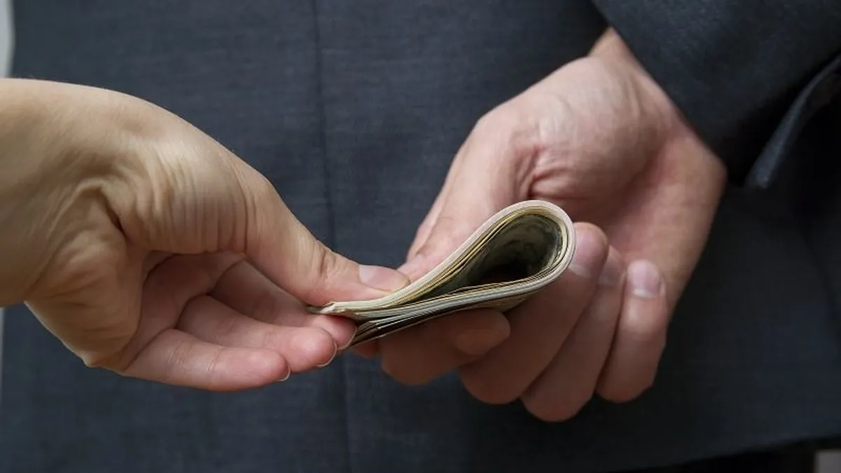 Botrányok, korrupció és kettős mérce a brüsszeli hatalomközpontban