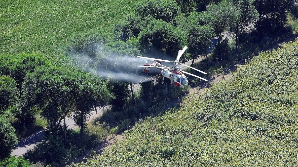 Hollik István: A Tisza gazdasági vezetője importálta a mérgező DDT-t Magyarországra
