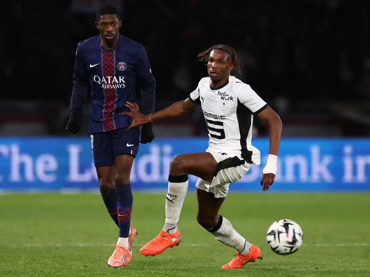 A 20 éves Jeremy Jacquet (jobbra) a Chelsea játékosa lesz