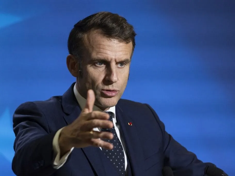 Macron atomfegyverekkel fenyegetőzik