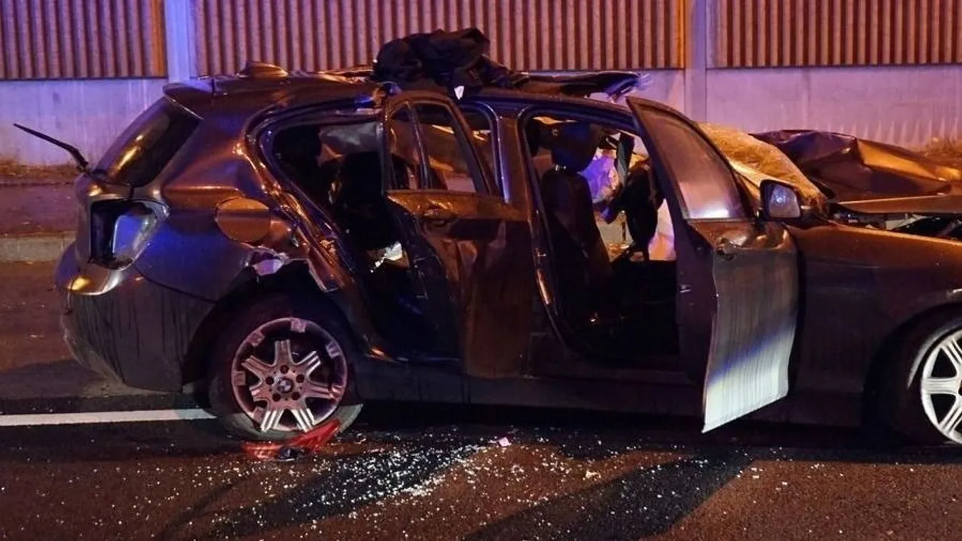 Roncsmező lett a főútból: frontális baleset Besenyőtelken Kép