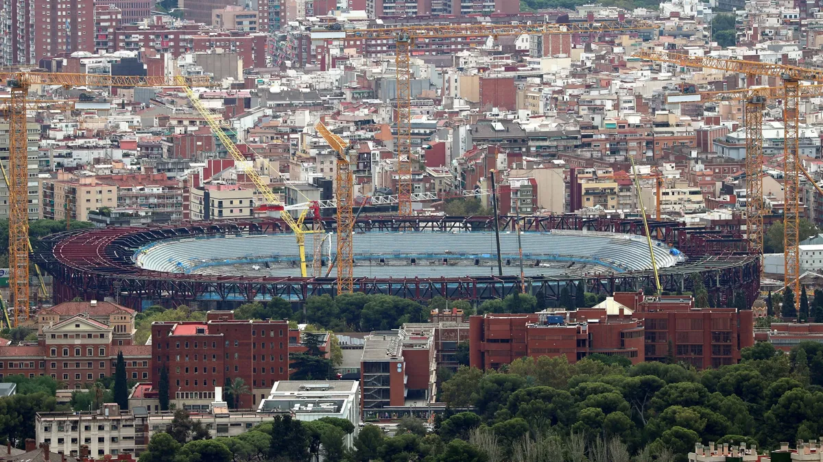 A Barcelona stadionját újítják