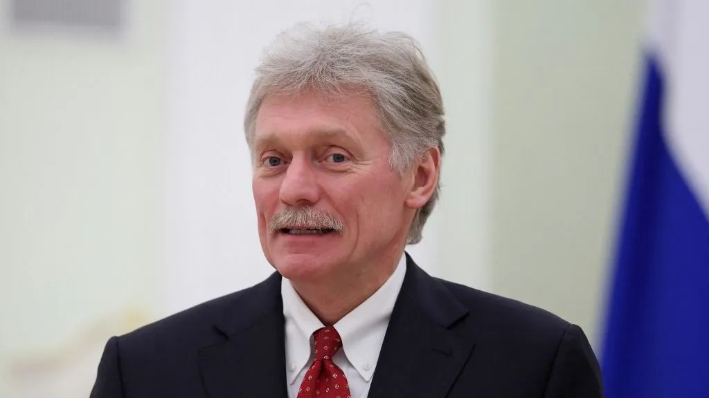 Dmitrij Peszkov, a Kreml szóvivője, olaj