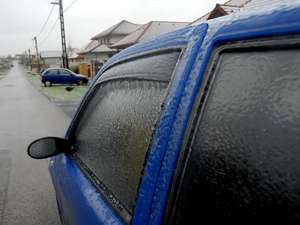 ónos eső vagy ólmos eső vegyes halmazállapotú, túlhűlt vízcseppekből álló csapadékfajta, ónoseső, időjárás, összeállítás, galéria, 2026