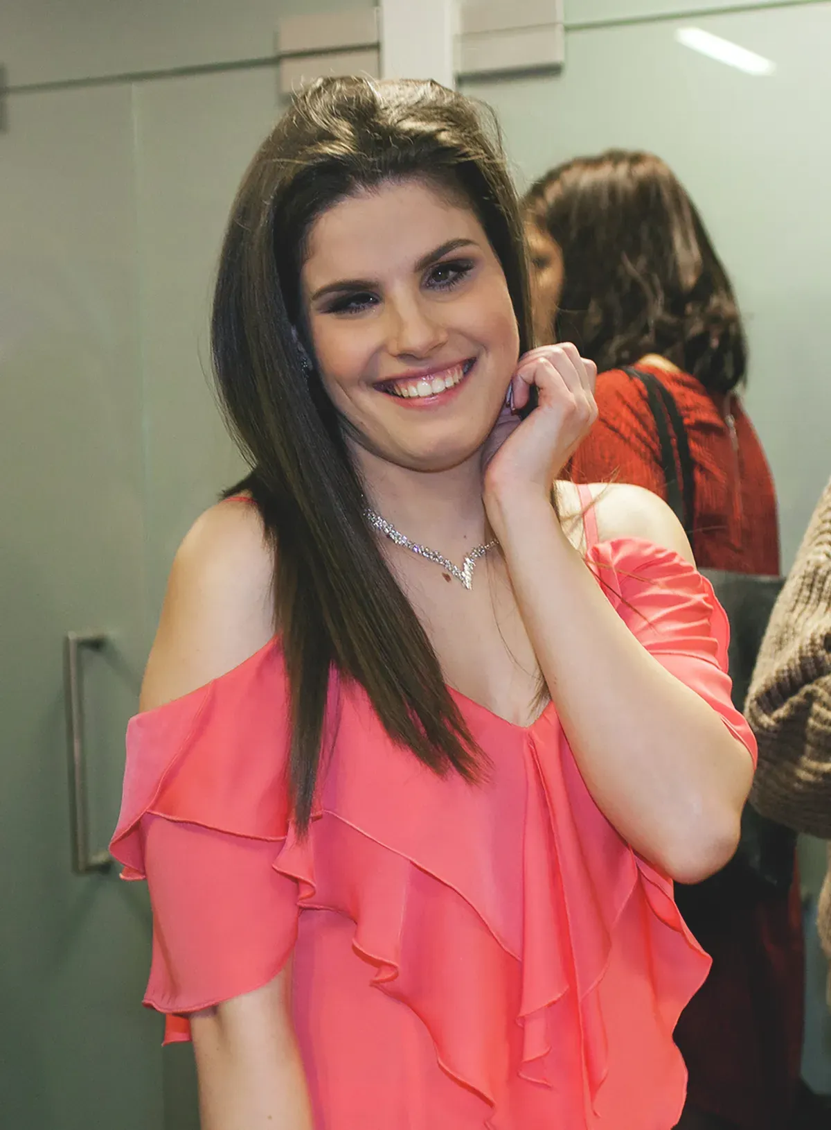 Agárdi Szilvia énekesnő arról számolt be, hogy leégett a családi házuk