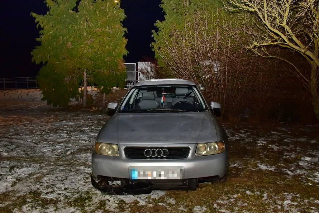 Gyerekkel együtt loptak el egy kocsit Szombathelyen, nem sejtették, hogy mögöttük a megmentő