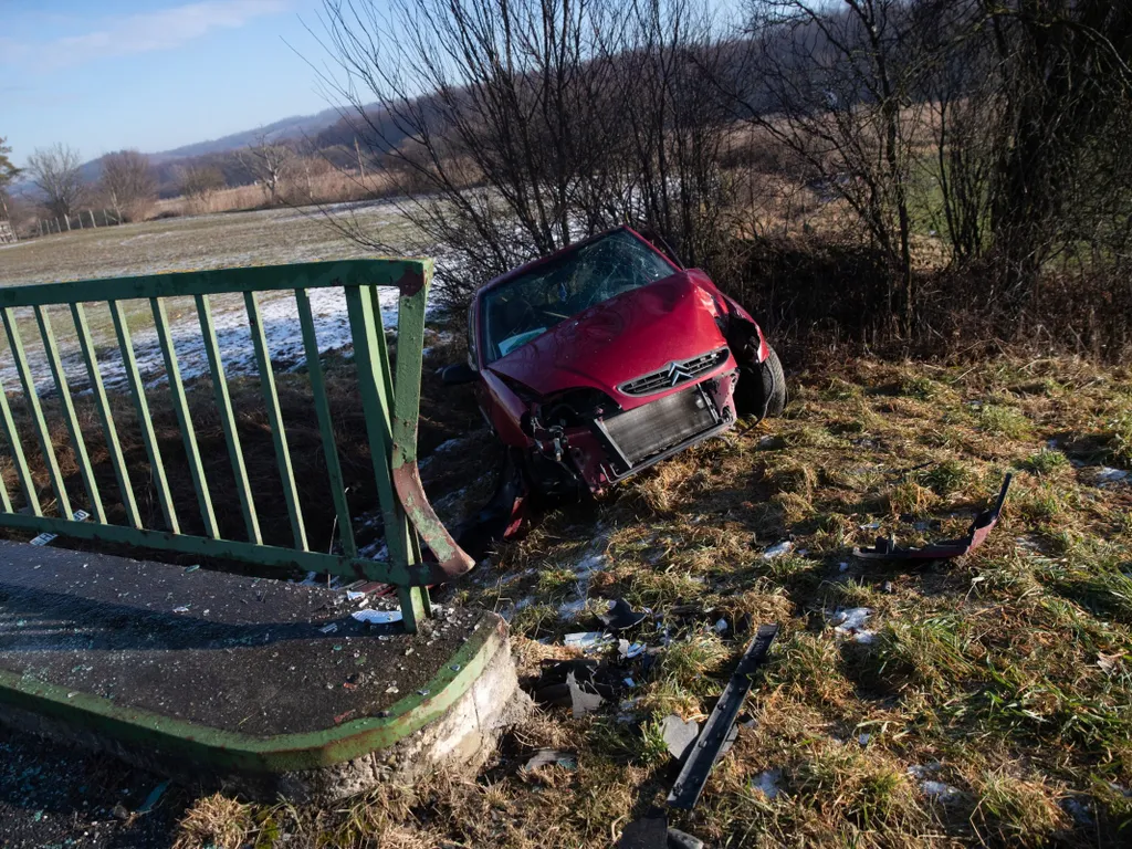 ónos eső vagy ólmos eső vegyes halmazállapotú, túlhűlt vízcseppekből álló csapadékfajta, ónoseső, időjárás, összeállítás, galéria, 2026