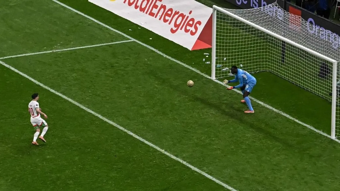 Levonultak a pályáról a Real Madrid játékosának bődületes hibája előtt az Afrika-kupa döntőjében Kép