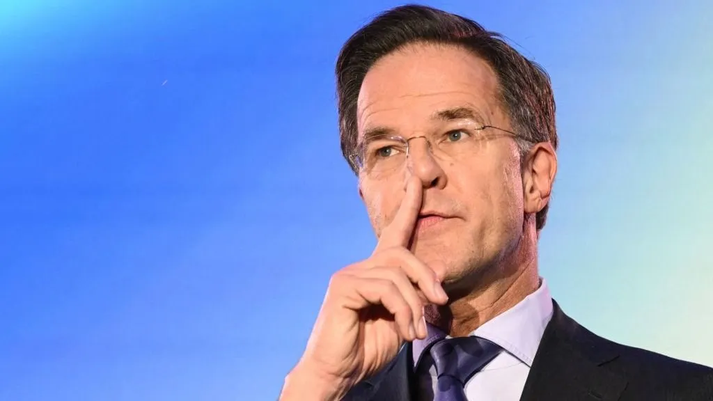 Már nem a győzelem a cél: Mark Rutte szerint Ukrajnának a túlélésért kell küzdenie