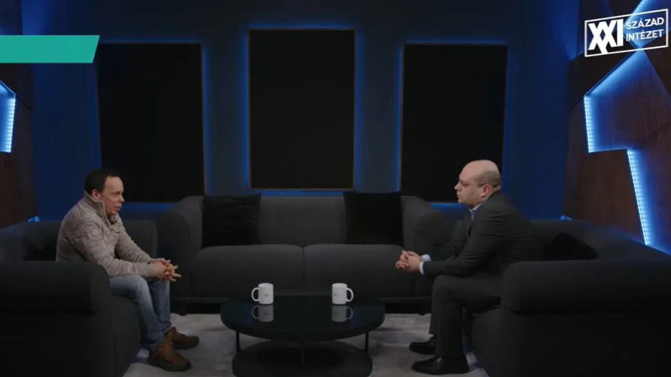 Közvéleménykutatások – Kinek van igaza? – Beszélgetés Mráz Ágoston Sámuellel Kép