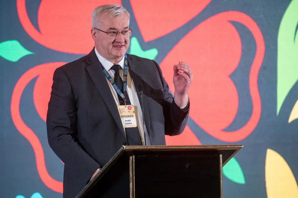 Szijjártó Péter Andrij Szibiha ukrán külügyminiszter bejegyzésére reagált