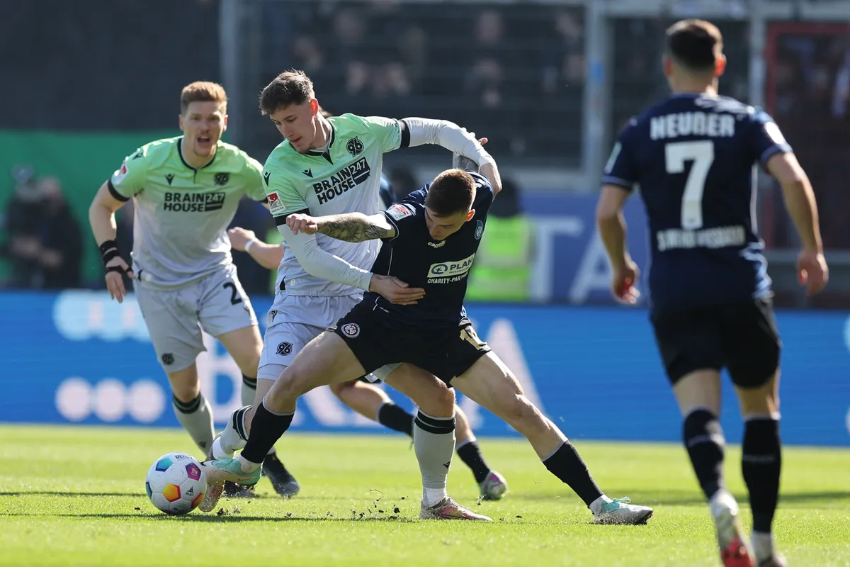 Franko Kovacevic lehet Varga Barnabás utódja a Fradi csapatánál?