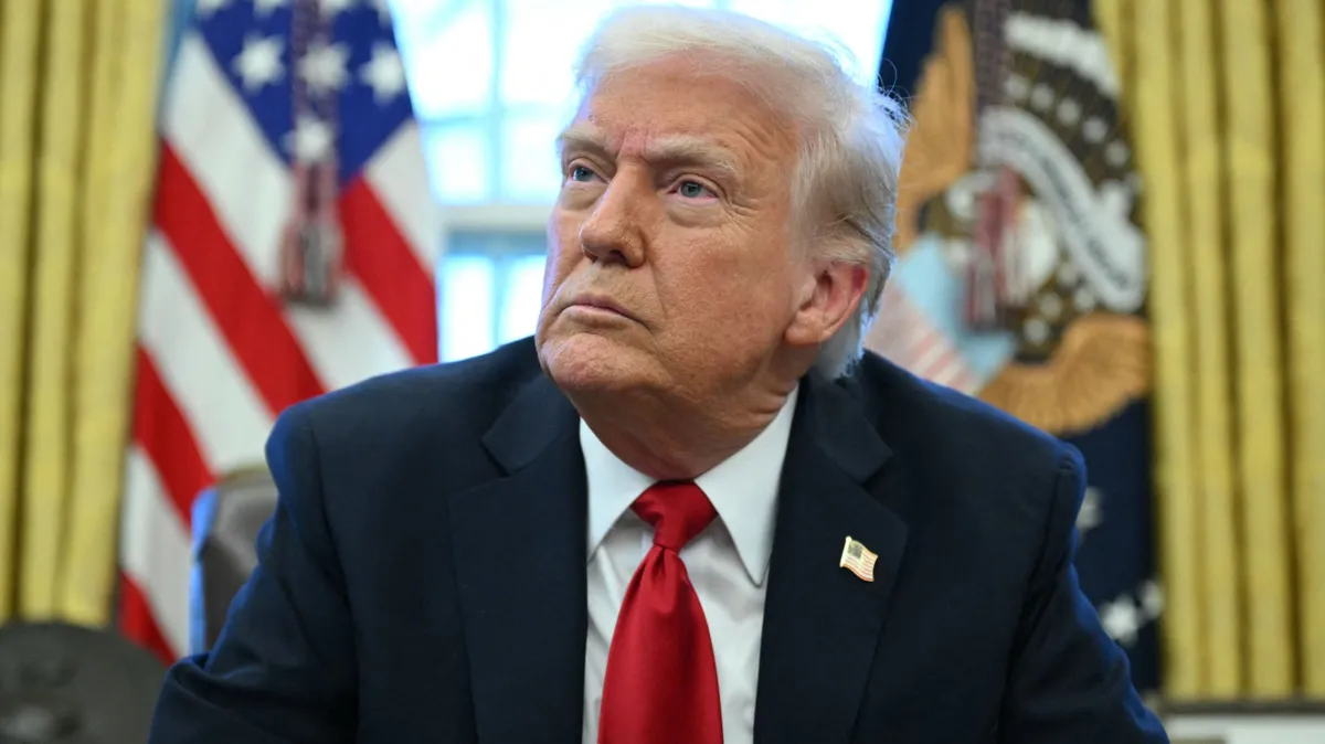 Donald Trump amerikai elnök nem mond le Grönlandról, hadihajó