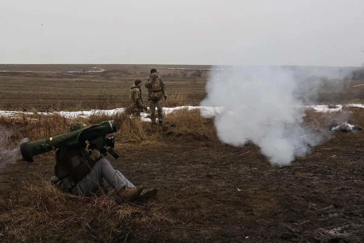 Hibás aknák miatt indult nyomozás Ukrajnában: a használhatatlan lőszerek veszélyt jelentettek a katonákra is