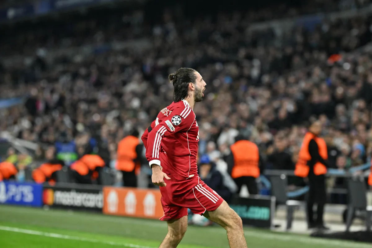 Szoboszlai Dominik, a Liverpool játékosa a Marseille elleni gólöröm alatt sem feledkezett meg feleségéről, Buzsik Borkáról