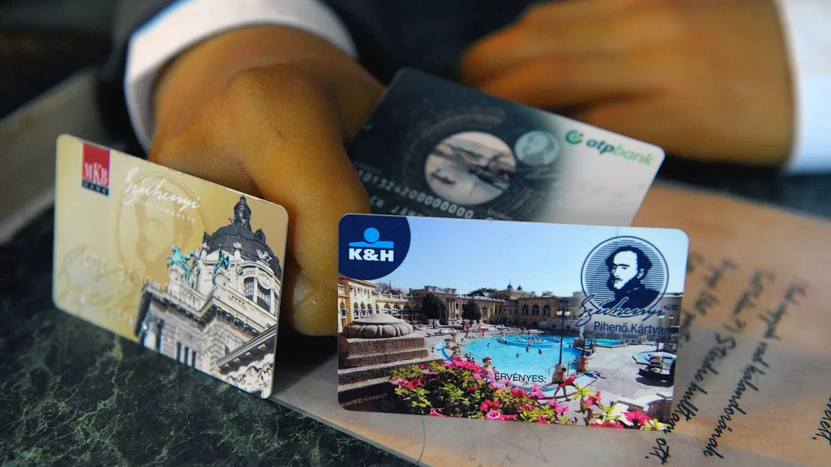 A kormány november eleji döntése értelmében a SZÉP-kártyás élelmiszer-vásárlás lehetősége 2026. április 30-ig marad aktív.