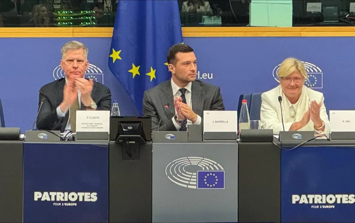 Tovább erősödik a Patrióták-frakció az Európai Parlamentben! – jelentette be Gál Kinga.