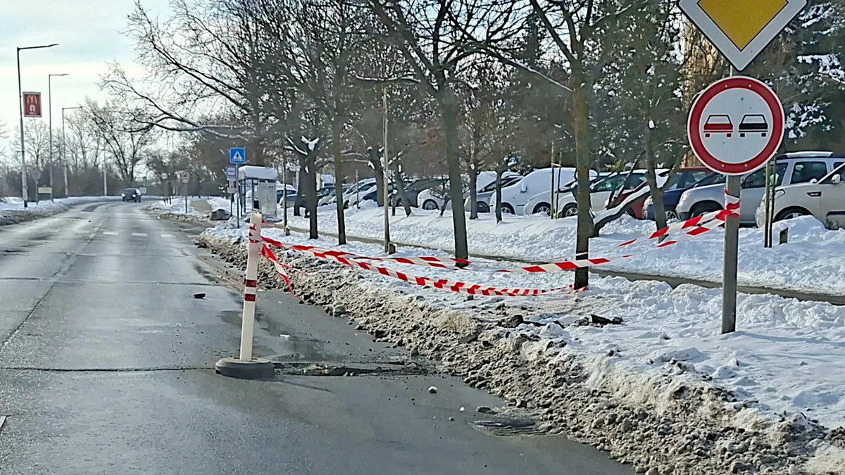 Olyan sok kátyú keletkezik olvadásnál, hogy nem lehet mindet előre jelezni.