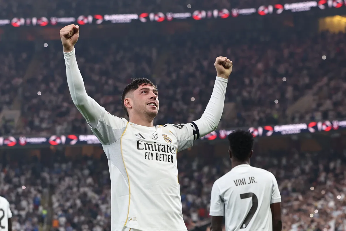 Real Madrid's Uruguayan midfielder #08 Federico Valverde celebrates after scoring his team's first goal during the Spanish Supercup semi-final football match between Atletico Madrid and Real Madrid at King Abdullah Sports City&nbsp;in Jeddah on January 8, 2026. (Photo by Fadel SENNA / AFP)