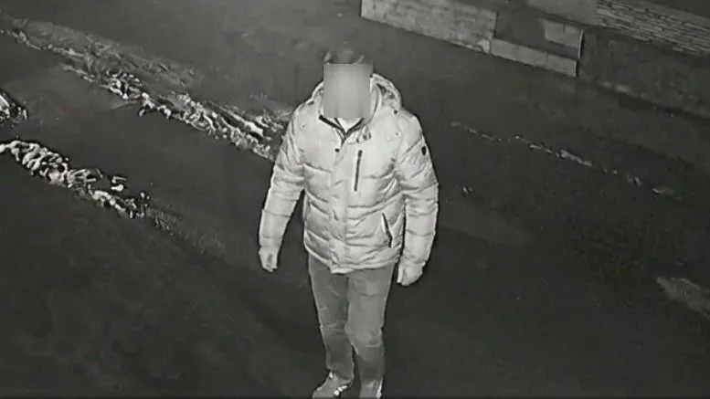 Ez a jól szituált idegen próbálkozott be a gyermeknél, hogy pénzhez jusson