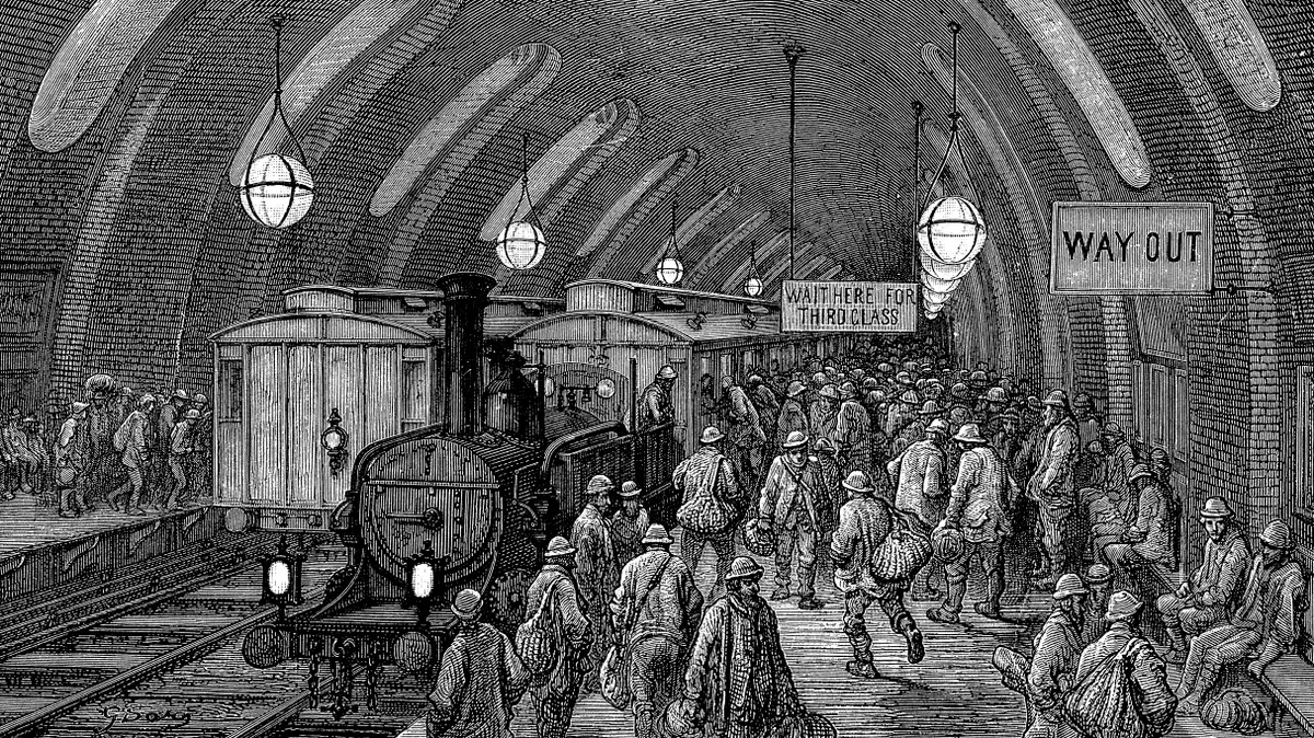 első föld alatti vasút 1863, London, elsőföldalattivasút1863London, 'The Workmen's Train', 1872. This picture shows steam trains at Gower Street station on the Metropolitan (underground) railway which opened in 1863. Workers hurry to catch their morning train to work. From "London: A Pilgrimage" by Gustave Dore and Blanchard Jerrold. (London, 1872). "A Pilgrimage" was a comprehensive portrait of London, but although the book was a commercial success many of the critics disliked it. Several were upset that Jerrold and DorÈ had concentrated on the poverty that existed in London.