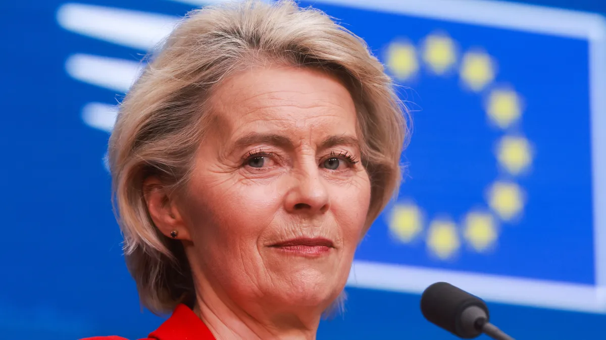 Orbán Viktor üzent Von der Leyennek