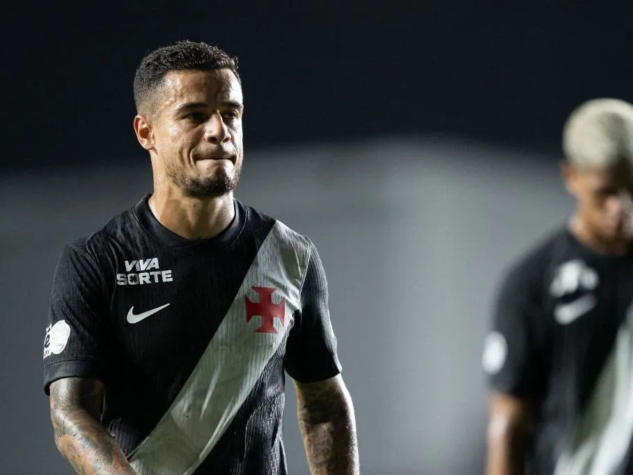 RJ - RIO DE JANEIRO - 02/14/2026 - CARIOCA 2026, VASCO x VOLTA REDONDA - Coutinho, Vasco player, during a match against Volta Redonda at Sao Januario stadium for the 2026 Carioca championship. Photo: Jorge Rodrigues/AGIF (Photo by Jorge Rodrigues / AGIF via AFP)
