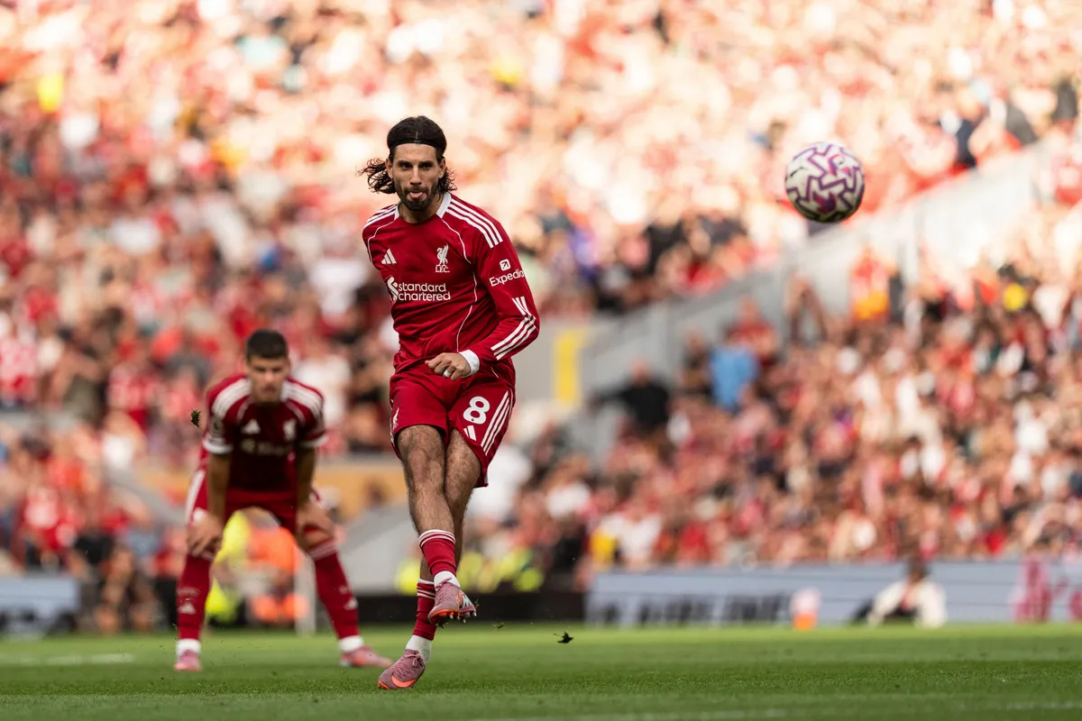 Szoboszlai az Arsenal ellen lőtte első szabadrúgásgólját a Liverpool színeiben