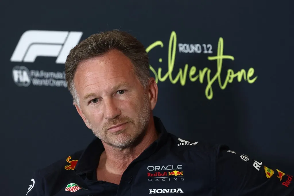 Christian Horner jelenleg is a visszatérésén dolgozik