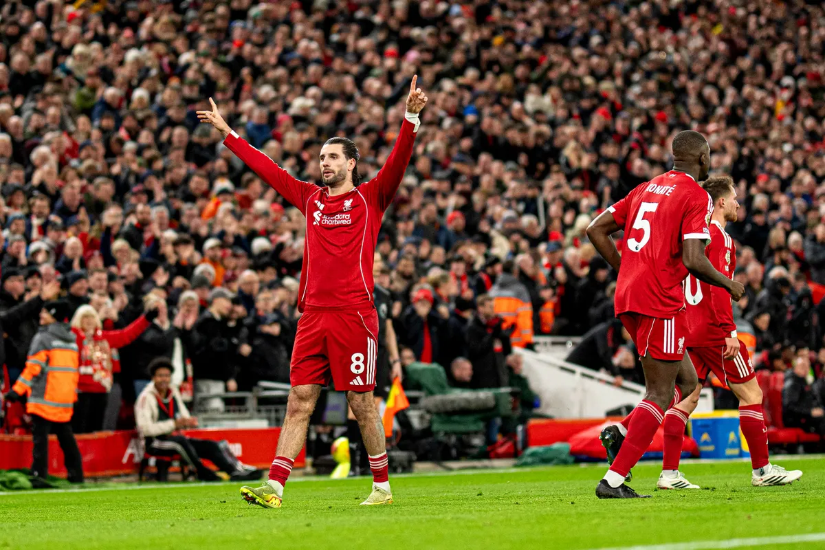 Szoboszlai a pályán sem volt, két világsztár mégis őt ajnározta a stúdióban Fotó: MI NEWS / NurPhoto