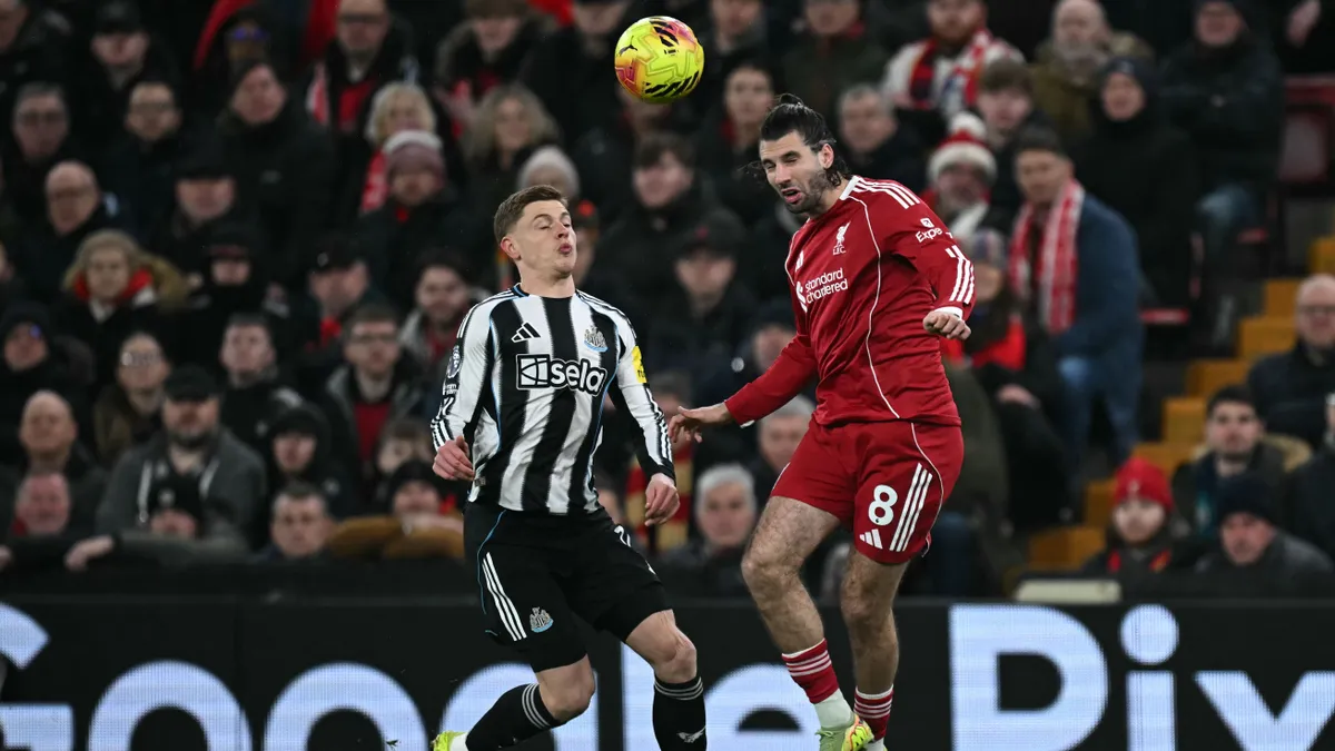 Váratlan fordulat: Szoboszlai Dominik helyére igazolna a Liverpool