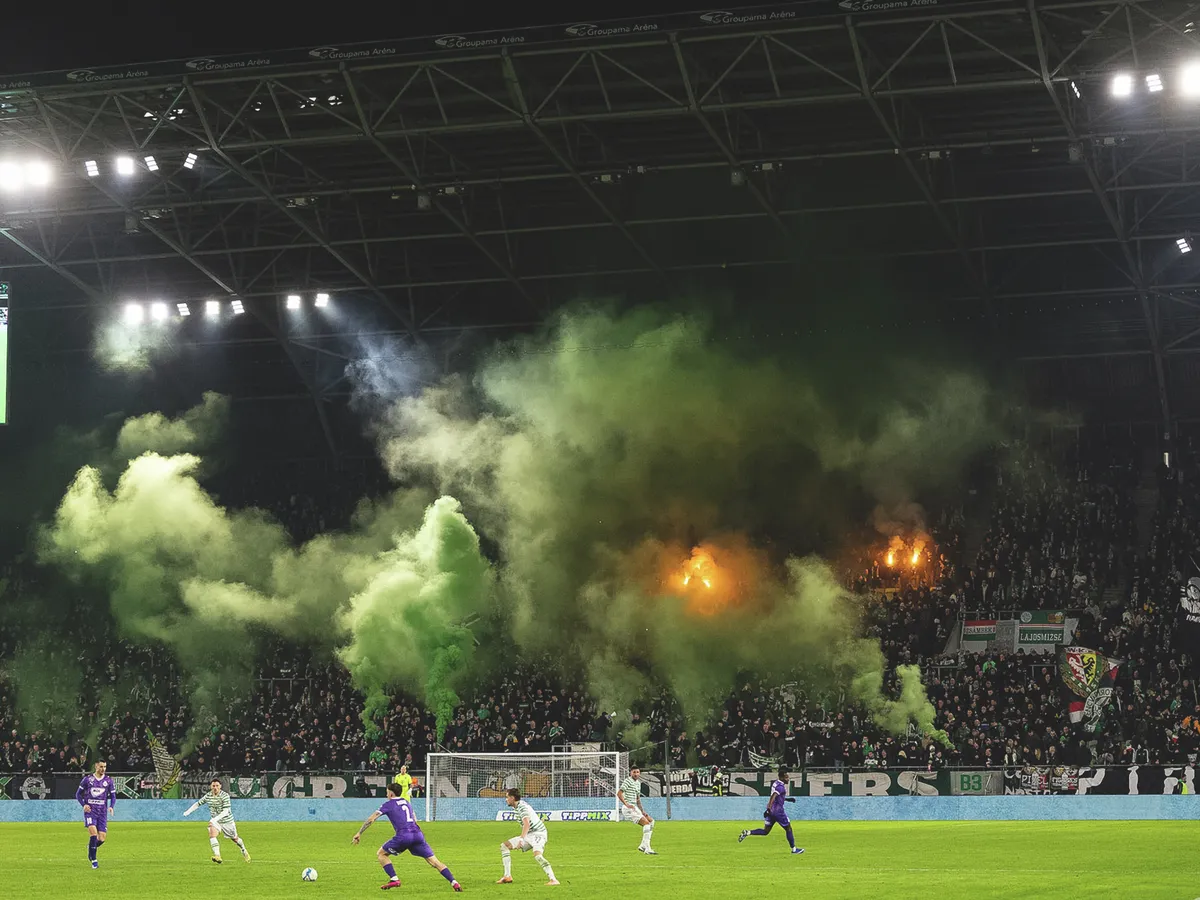 A hangulatra nem lehetett panasz a Ferencváros-Újpest csúcsderbin Fotó: Polyák Attila