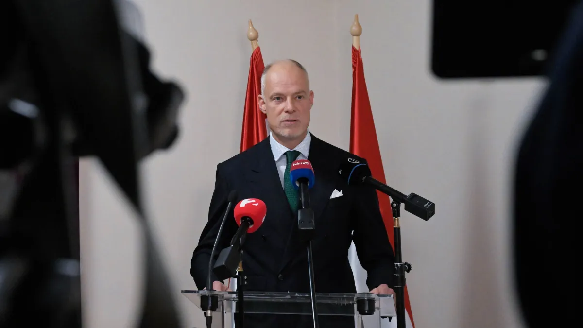 Szalay-Bobrovniczky: Komolyan vesszük az ukrán fenyegetést.