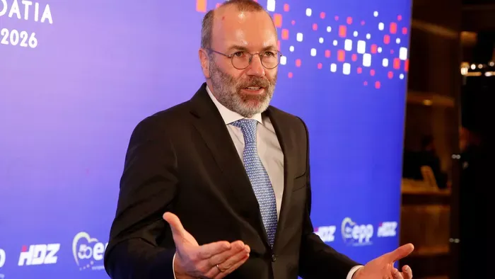 Ha hagyjuk, akkor Weberék tényleg ránk hozzák a totális diktatúrát