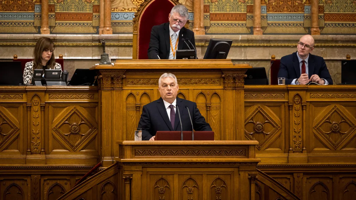 Orbán Viktor: A kormány kezelte az ukrán vészhelyzetet.