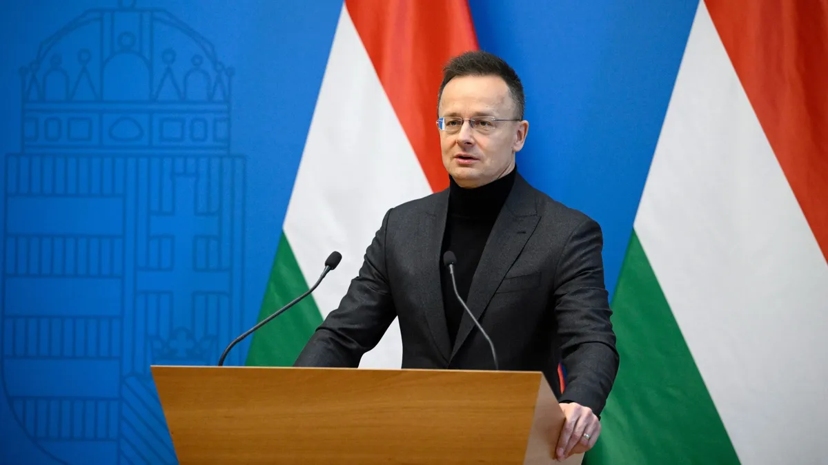 háború