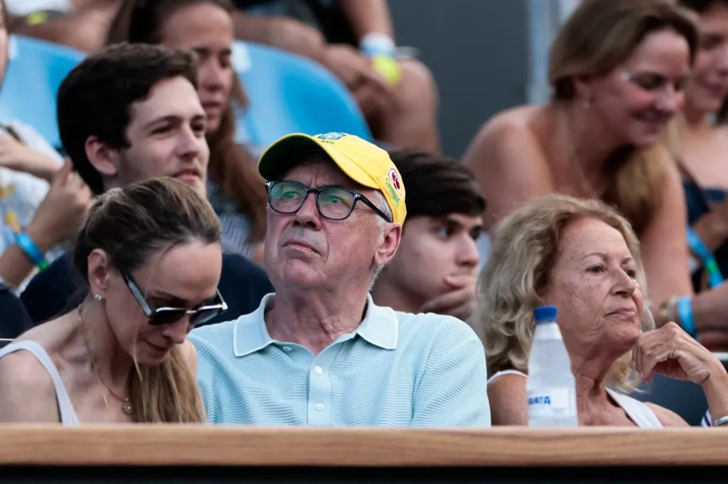 RJ - RIO DE JANEIRO - 02/16/2026 - RIO OPEN 2026 - CARLO ANCELOTTI, coach of the Brazilian national football team, watches Italian tennis player Matteo Berretini play at the RIO OPEN TENNIS 2026. Photo: Marcello Zambrana/AGIF (Photo by Marcello Zambrana / AGIF via AFP)
