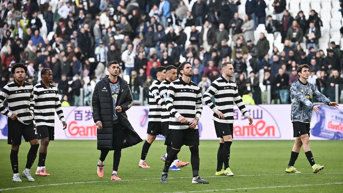 Totális káosz: Fabregas is bohócot csinált a Juventusból