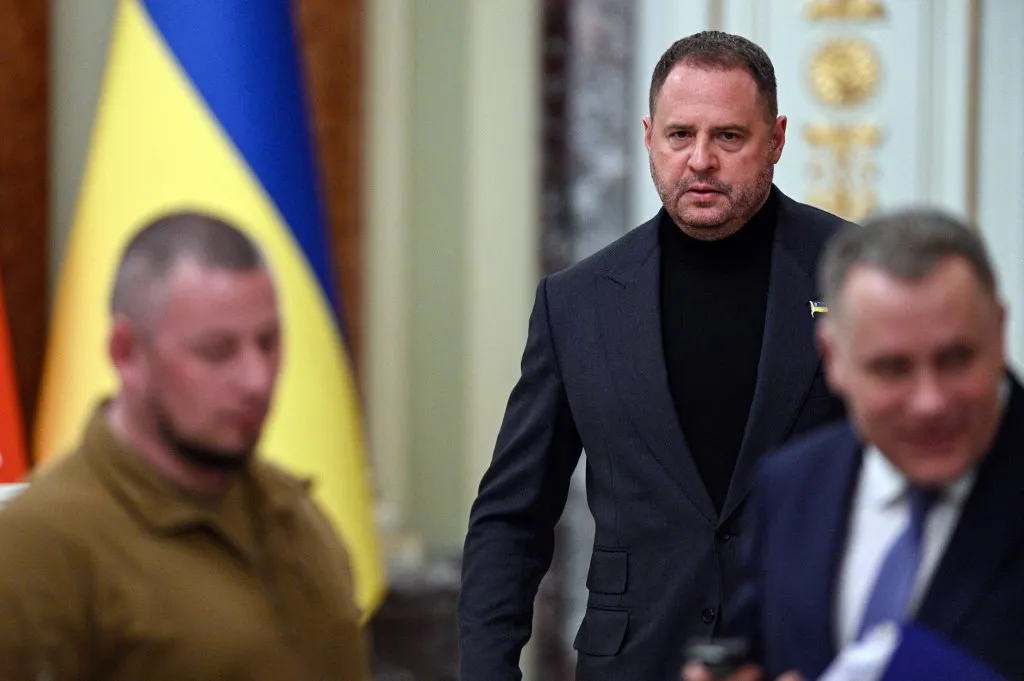 Andrij Jermak, az ukrán elnök hivatalának korábbi vezetője egy korrupciós botrány miatt mondott le