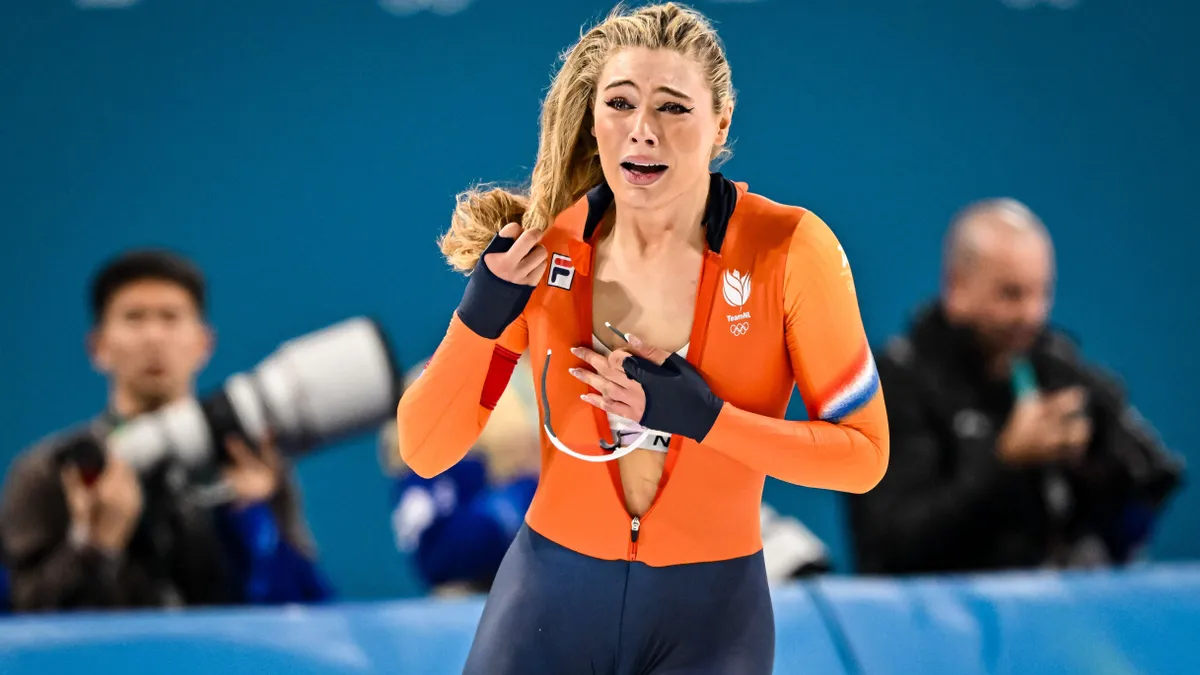 Jutta Leerdam szolidan nekivetkőzött az olimpia a aranyérem megszerzése után 