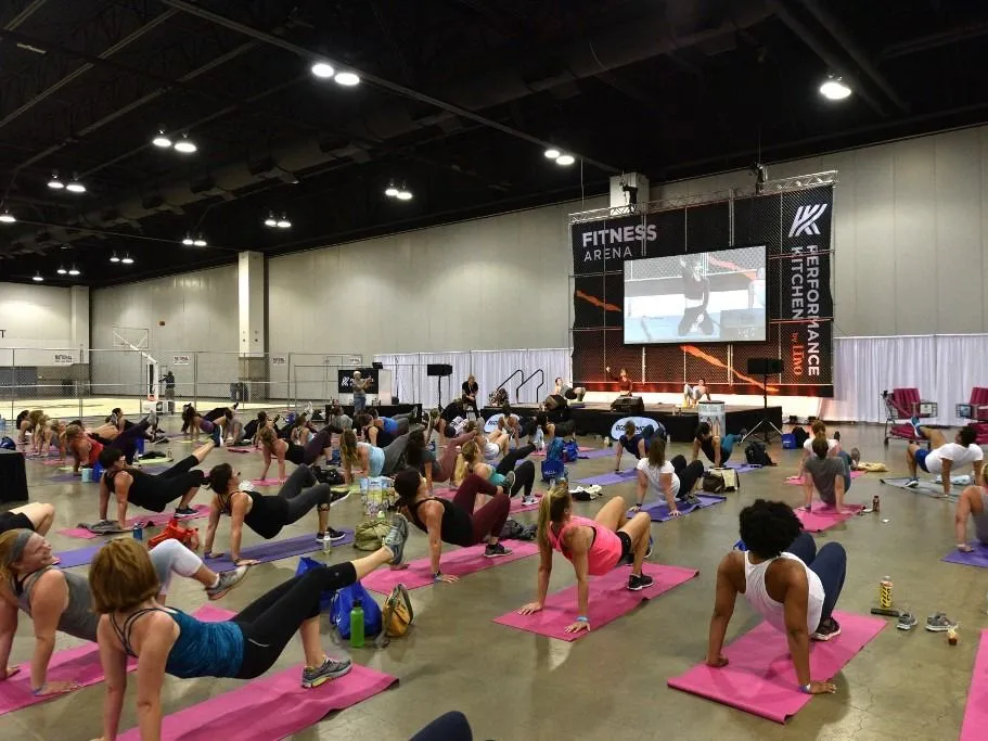 HIIT DENVER, COLORADO - AUGUST 16: HIIT class with personal trainer Jillian Michaels from the Biggest Loser at the first day of the Wellness Your Way Festival at the Colorado Convention Center on August 16, 2019 in Denver, Colorado.   Tom Cooper/Getty Images for Wellness Your Way Festival/AFP (Photo by Tom Cooper / GETTY IMAGES NORTH AMERICA / Getty Images via AFP)
