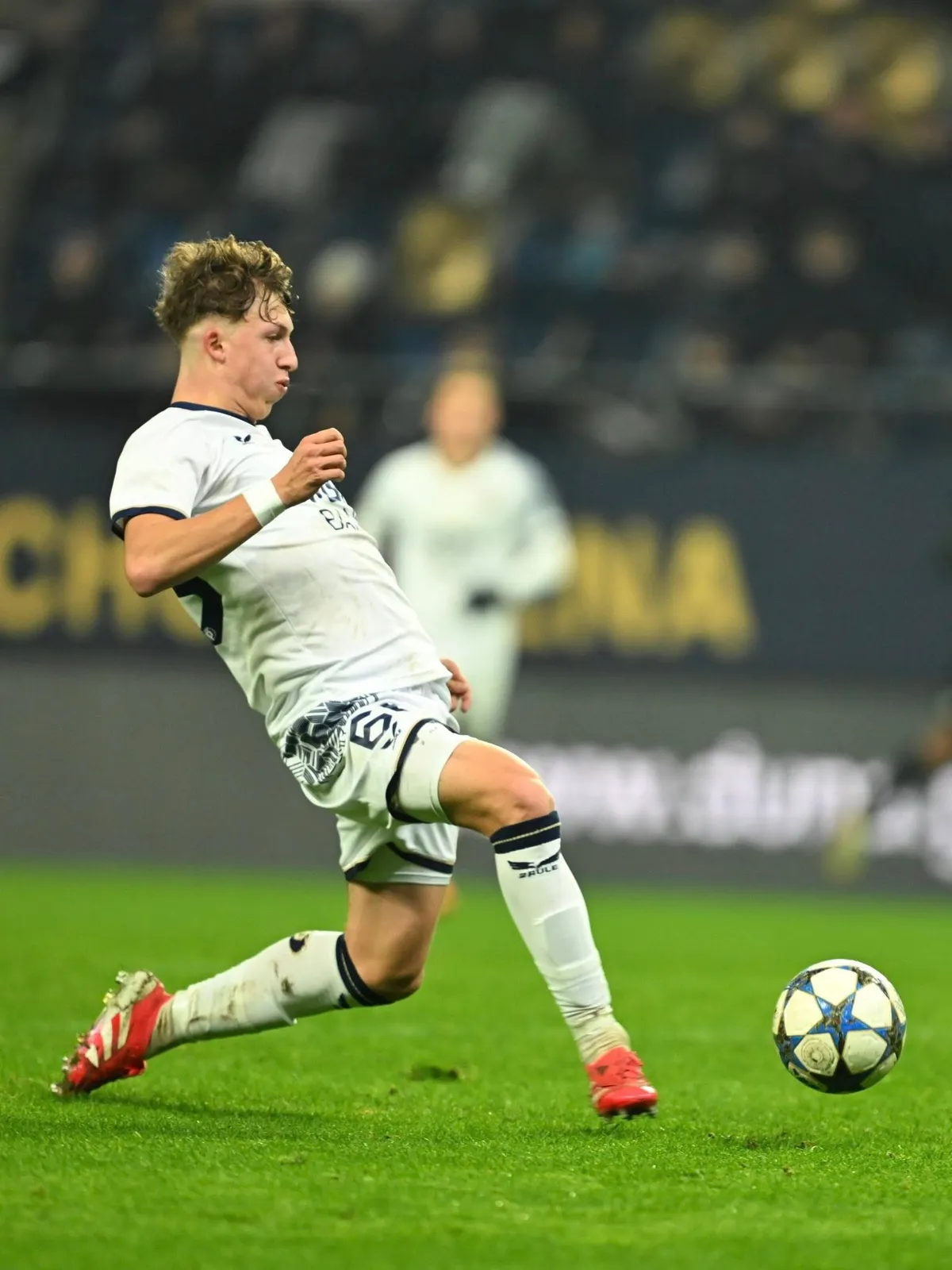 Nagy meccsen esett ki a Puskás Akadémia