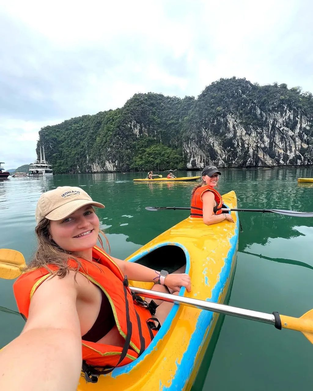 Levetkőzött a Playboynak a szexi német hokis, Franziska Feldmeier