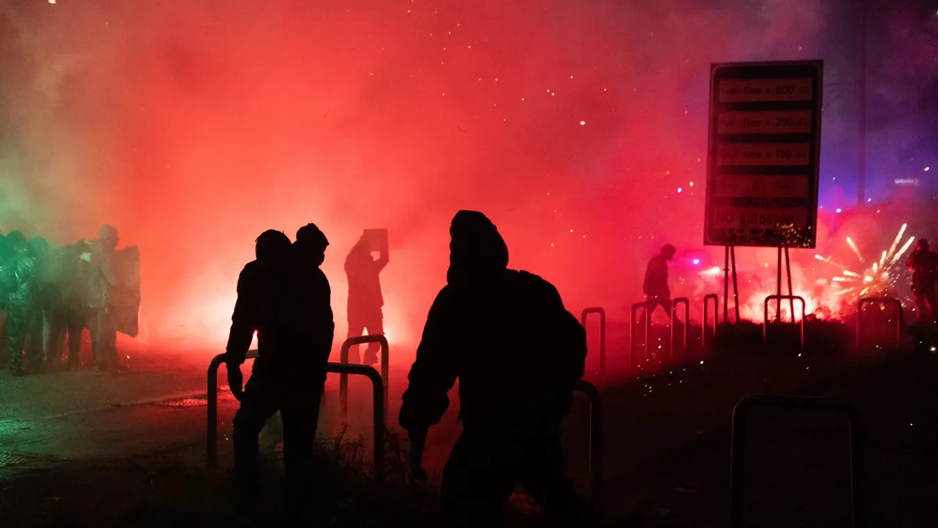 Tüntetők csaptak össze rendőrökkel a téli olimpián Kép