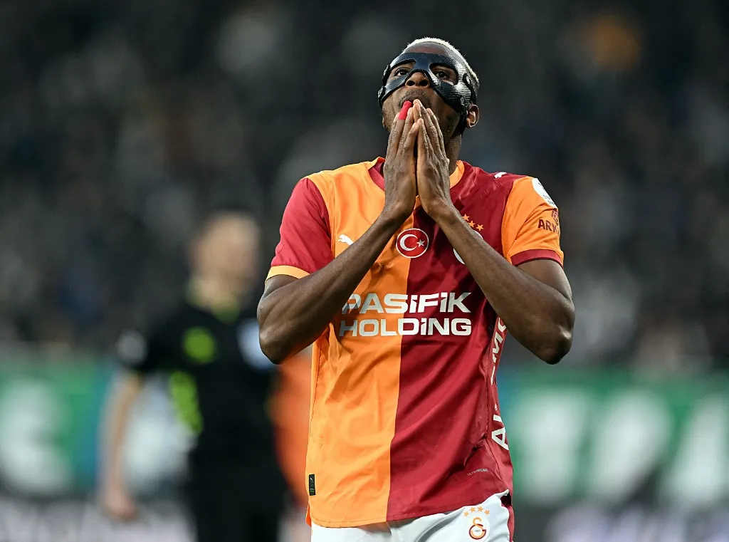 „Úgy bántak velem, mint egy kutyával„ - kitálalt a Galatasaray csatára